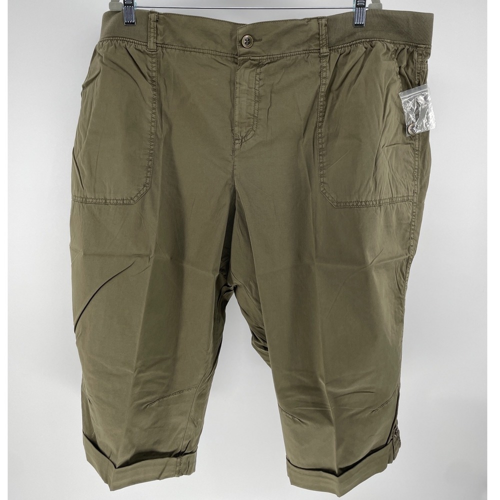 EVRI Capri Pants Women 26W Olive Green NWT Mid Rise Relaxed Fit Utility Comfort